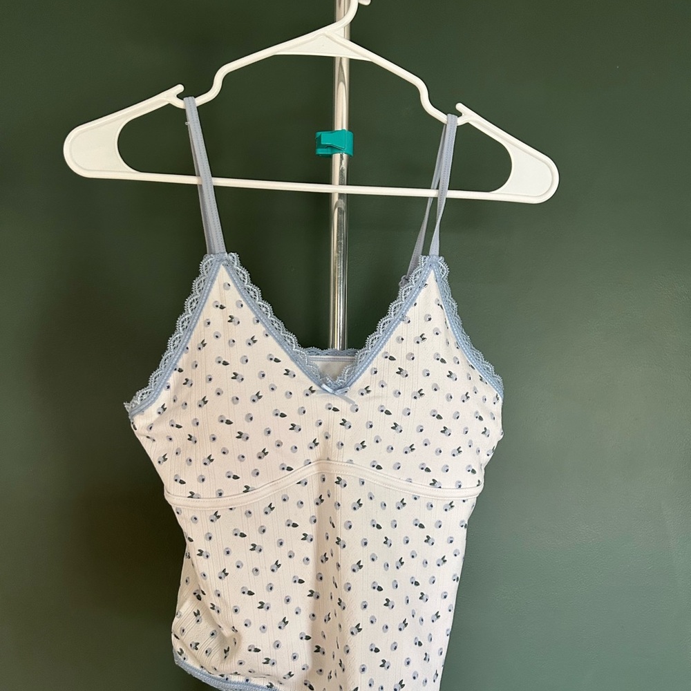 Sincerly Jules White Cami with Built in Bra. Blueberry Print & Blue Lace Trim